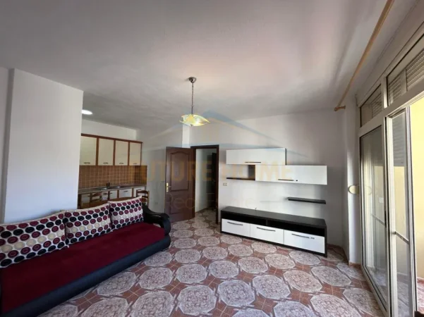 Shitet, Apartament 1+1, Qender, Durres 0696069906