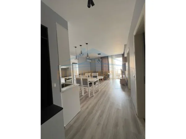 Qera, Apartament 1+1, Ish-Fusha e Aviacionit, Tiranë 0696069906