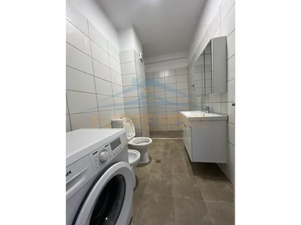 Qera, Apartament 1+1, Ish-Fusha e Aviacionit, Tiranë 0696069906