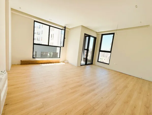 Tirane, shitet apartament 2+1+Aneks+Ballkon Kati 6, 105 m² 250.000 € (Prane Spak-ut)