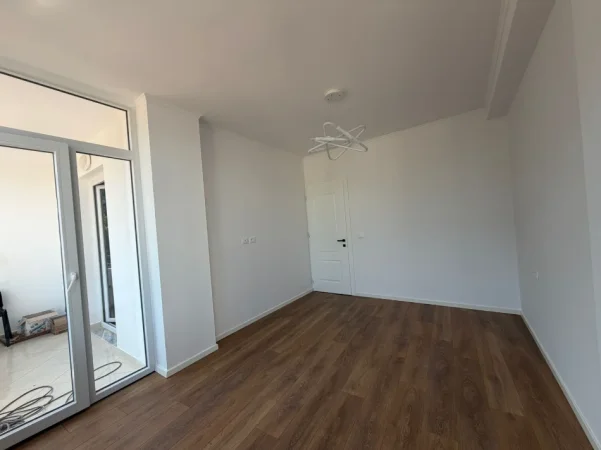 Tirane, shitet apartament 1+1 Kati 3, 58 m² 128.000 € (rruga dritan hoxha)