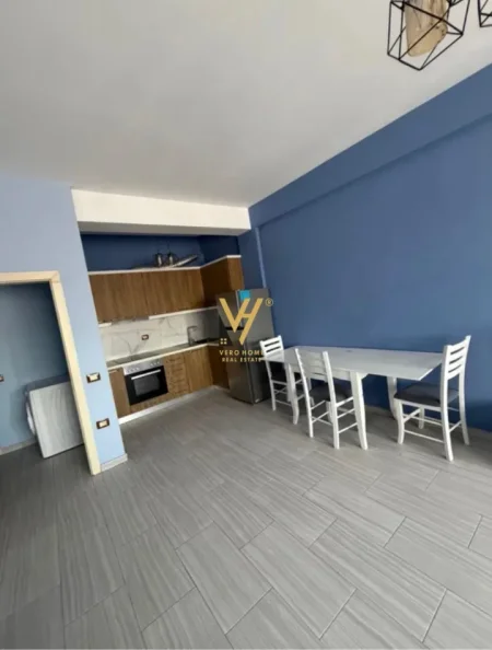 Tirane, jepet me qera apartament 1+1+Ballkon Kati 3, 60 m² 520 € (ASTIR)