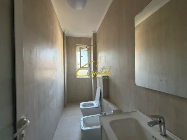 Tirane, shitet apartament 1+1 Kati 3, 47 m² 108.000 € (RRUGA DRITAN HOXHA)