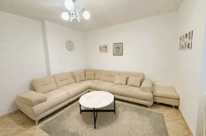 Apartment in Tirane - Pamja 2
