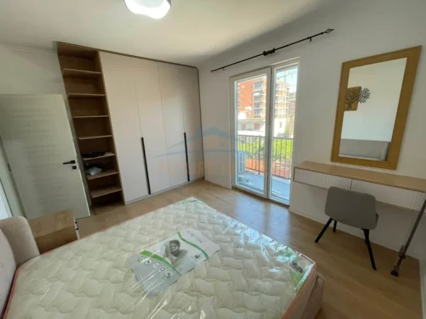 Tirane, jepet me qera apartament 1+1 Kati 2, 63 m² 400 € (Paskuqan)