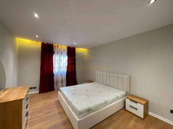 Tirane, jepet me qera apartament 2+1 Kati 2, 74 m² 640 € (Ali Demi)