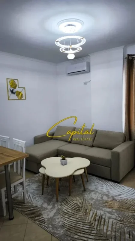 Tirane, jepet me qera apartament 1+1 Kati 8, 63 m² 470 € (ASTIR)