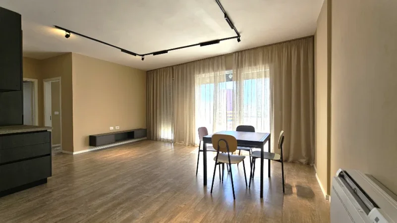 Tirane, shitet apartament 2+1+Ballkon Kati 8, 97 m² 220.000 € (KOMPLEKSI “E88”, RRUGA “DRITAN HOXHA”)