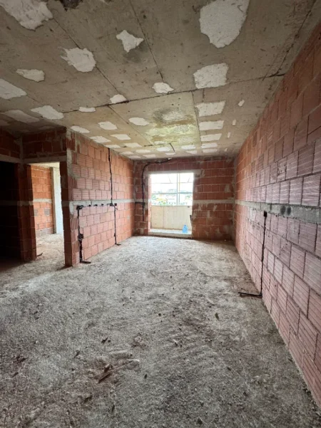 Tirane, shitet apartament 1+1+Ballkon Kati 7, 71 m² 88.500 € (Kompleksi Aluna)