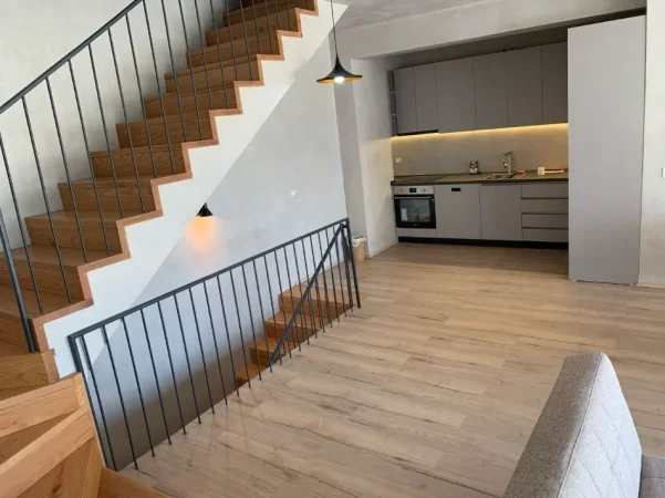 Tirane, jepet me qera apartament 2+1 Kati 1, 180 m² 1.200 € (Rezidenca "Kodra e Diellit")