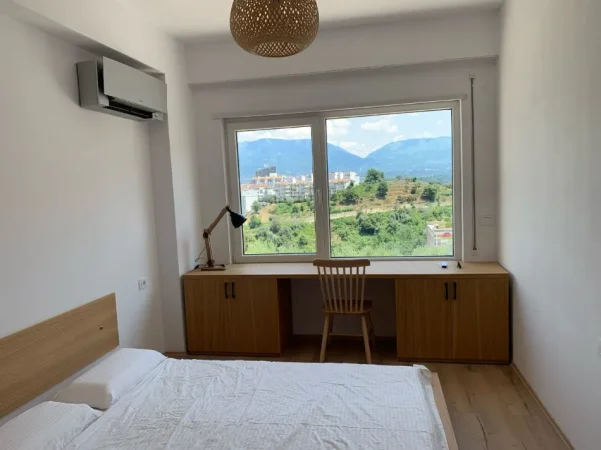 Tirane, jepet me qera apartament 2+1 Kati 1, 180 m² 1.200 € (Rezidenca "Kodra e Diellit")