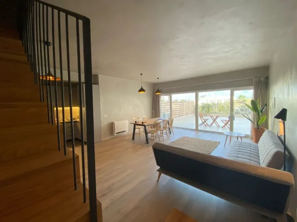 Tirane, jepet me qera apartament 2+1 Kati 1, 180 m² 1.200 € (Rezidenca "Kodra e Diellit")