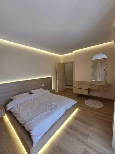 Tirane, jepet me qera apartament 2+1+Aneks+Ballkon Kati 4, 110 m² 933 € (Vizion Plus, Don Bosko)