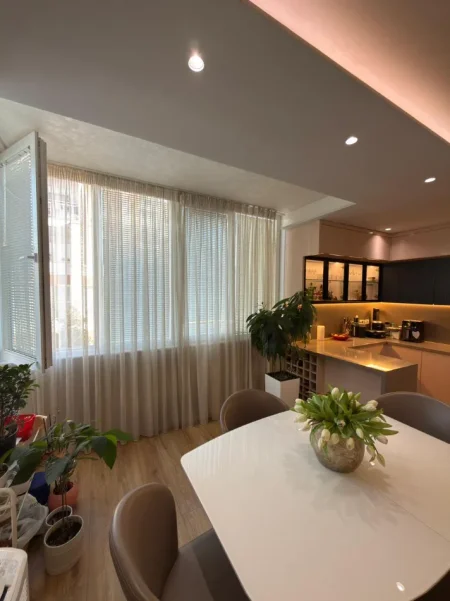 Tirane, shitet apartament 2+1 Kati 2, 102 m² 350.000 € (Komuna e Parisit)