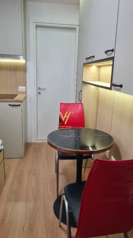 Tirane, jepet me qera apartament 1+1+Ballkon Kati 1, 47 m² 270 € (SELITE)