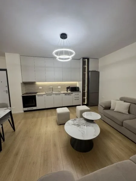 Tirane, jepet me qera apartament 1+1 Kati 4, 68 m² 600 € (JORDAN MISJA)