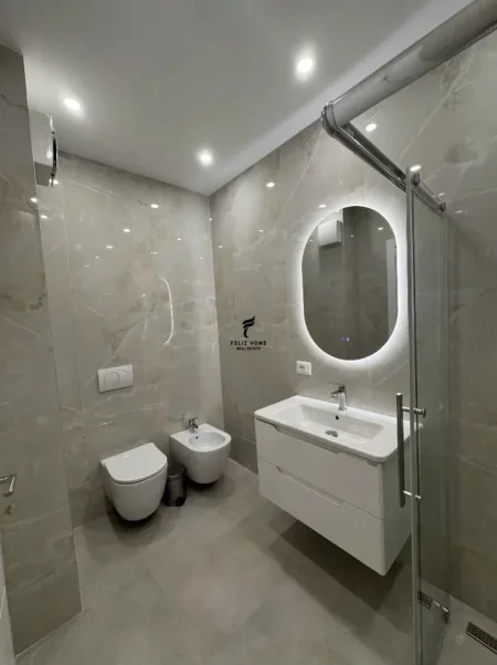 Tirane, jepet me qera apartament 1+1 Kati 4, 68 m² 600 € (JORDAN MISJA)