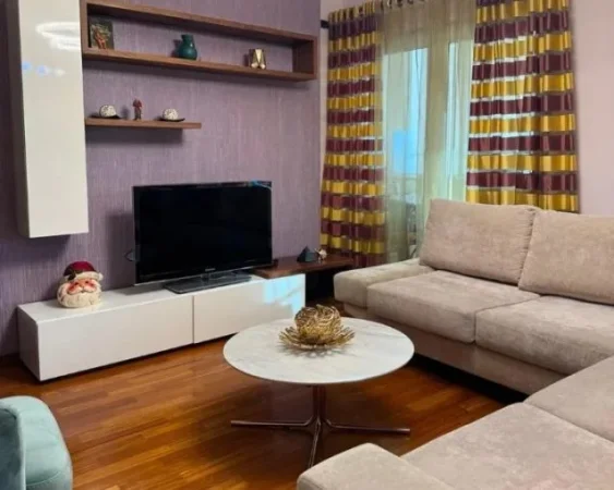 Tirane, jepet me qera apartament 2+1+Aneks+Ballkon Kati 6, 96 m² 1.500 € (Piramida , RTSH , Stadiumi Air Albania)