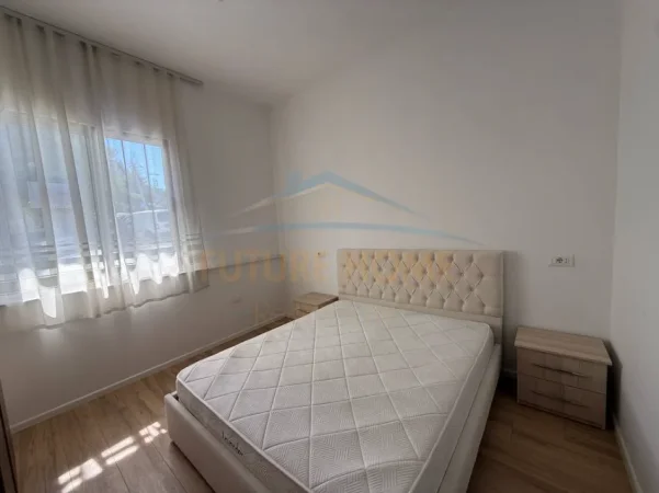 Tirane, jepet me qera apartament 1+1 Kati 0, 59 m² 350 € (FRESK , Rruga e Dajtit)