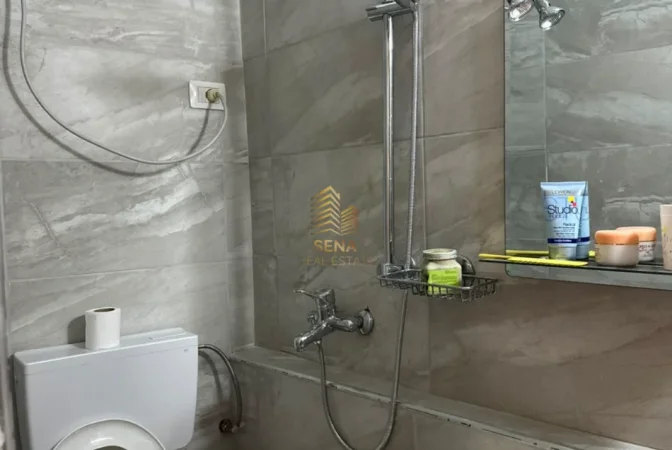 Tirane, jepet me qera apartament 2+1+Ballkon Kati 2, 80 m² 450 € (Fresk)