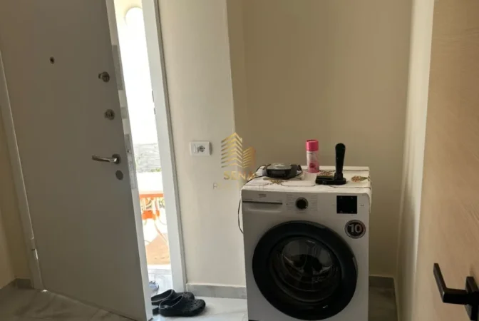 Tirane, jepet me qera apartament 2+1+Ballkon Kati 2, 80 m² 450 € (Fresk)