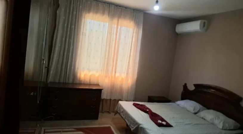 Tirane, jepet me qera apartament 1+1 Kati 2, 65 m² 450 € (Prane Vizion Plus ne Don Bosko)