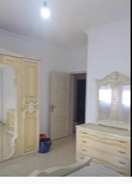 Tirane, jepet me qera apartament 2+1 Kati 2, 117 m² 430 € (Fresk, Rruga Shefqet Kuka)