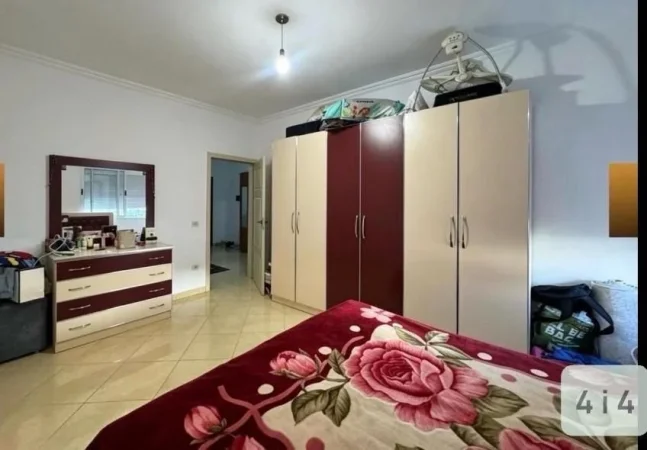 Tirane, jepet me qera apartament 2+1 Kati 2, 117 m² 430 € (Fresk, Rruga Shefqet Kuka)
