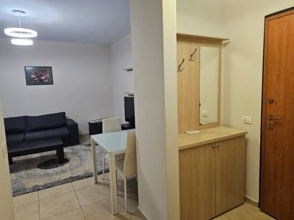 Tirane, jepet me qera apartament 2+1 Kati 2, 76 m² 550 € (5 Maj, prane Concord Center)
