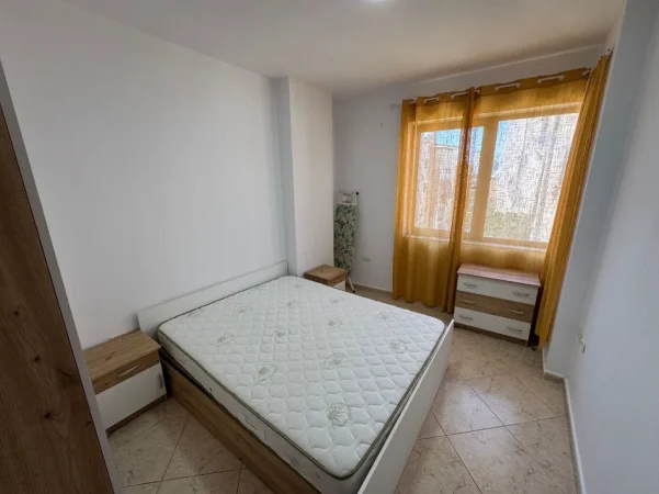 Tirane, jepet me qera apartament 1+1 Kati 3, 64 m² 550 € (RRUGA E ELBASANIT)