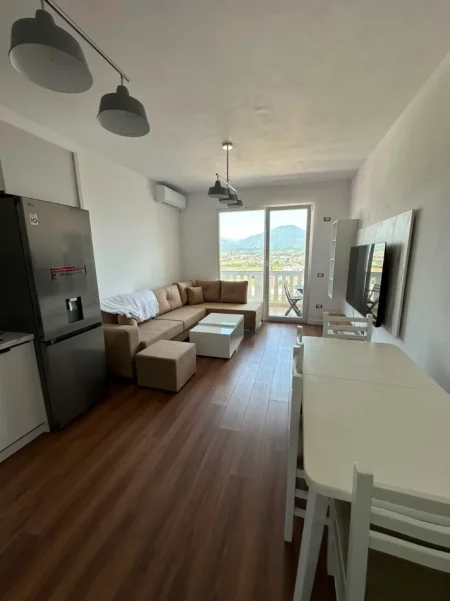 Tirane, jepet me qera apartament 2+1+Ballkon Kati 2, 101 m² 550 € (Fresk rruga "Dalip Topi" Rezidenca "Platea")