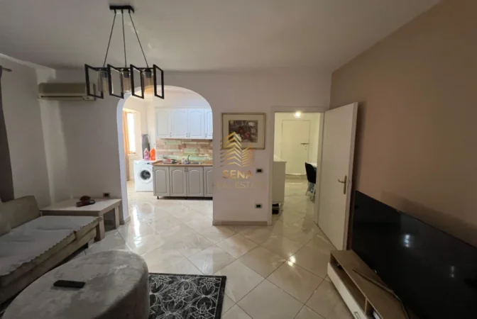 Tirane, shitet apartament 1+1+Ballkon Kati 6, 60 m² 95.000 € (Laprake)