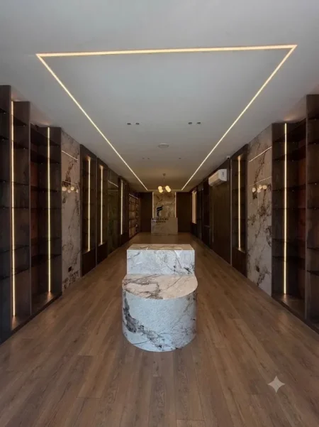 Tirane, jepet me qera dyqan Kati 0, 80 m² 2.500 € (BULEVARDI GJERGJ FISHTA)