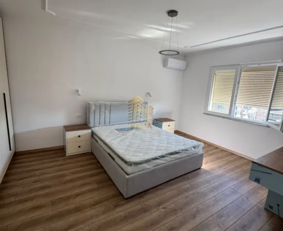 Tirane, jepet me qera apartament 1+1 Kati 6, 50 m² 550 € (Vasil Shanto)