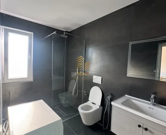 Tirane, jepet me qera apartament 1+1 Kati 6, 50 m² 550 € (Vasil Shanto)