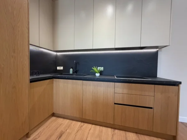 Tirane, jepet me qera apartament 2+1 Kati 9, 116 m² 1.150 € 