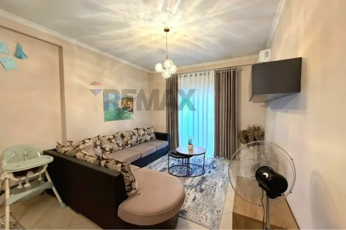 Tirane, shes apartament 2+1+Ballkon Kati 2, 100 m² 133.000 € (Univers sity)