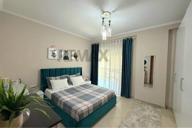 Tirane, shes apartament 2+1+Ballkon Kati 2, 100 m² 133.000 € (Univers sity)