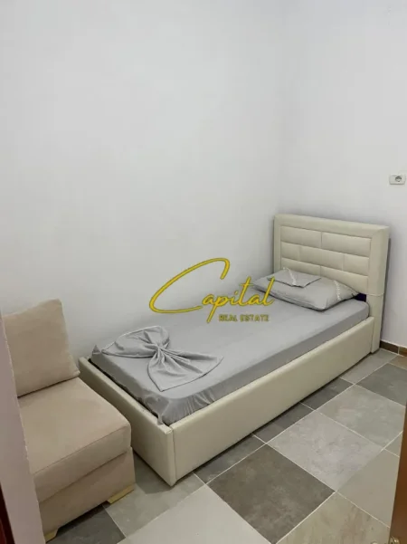 Tirane, jepet me qera apartament 2+1 Kati 2, 60 m² 400 € (5 MAJI)