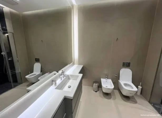 Tirane, jepet me qera apartament 1+1 Kati 8, 74 m² 900 € (rruga e kavajes)