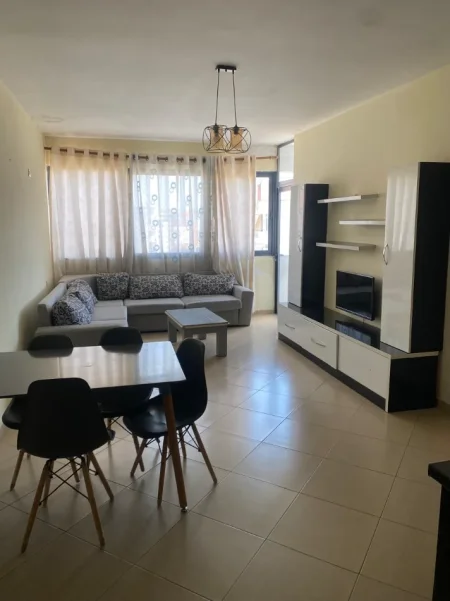 Tirane, jepet me qera apartament 2+1 Kati 8, 80 m² 450 € (rruga teodor keko)
