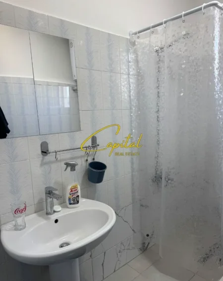 Tirane, jepet me qera apartament 2+1 Kati 6, 110 m² 500 € (RRUGA E KAVAJES)