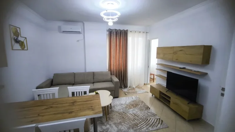 Tirane, jepet me qera apartament 1+1+Aneks+Ballkon Kati 8, 63 m² 470 € (Kashar)
