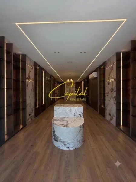 Tirane, jepet me qera dyqan Kati 0, 73 m² 2.500 € (BULEVARDI GJERGJ FISHTA)