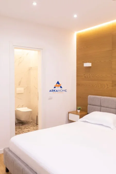 Tirane, shitet apartament 2+1+Ballkon Kati 2, 105 m² 260.000 € 