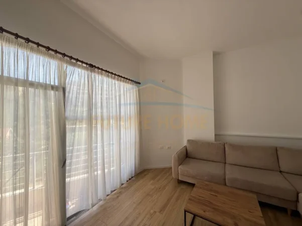 Qera, Apartament 1+1, Fresk, Tiranë 0696069906