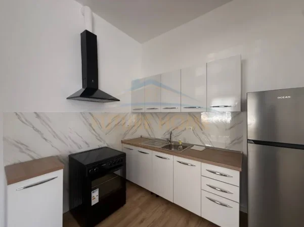 Qera, Apartament 1+1, Fresk, Tiranë 0696069906