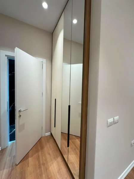 Tirane, shitet apartament 1+1+Aneks+Ballkon Kati 7, 54 m² 143.000 € 