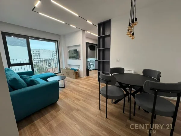 Tirane, jepet me qera apartament 2+1 Kati 4, 98 m² 900 € (tregu elektrik)