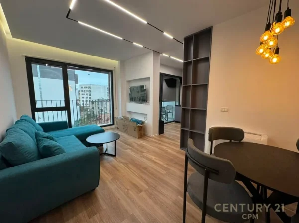 Tirane, jepet me qera apartament 2+1 Kati 4, 98 m² 900 € (tregu elektrik)